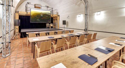 Národní kulturní památka Vyšehrad - náhled 22