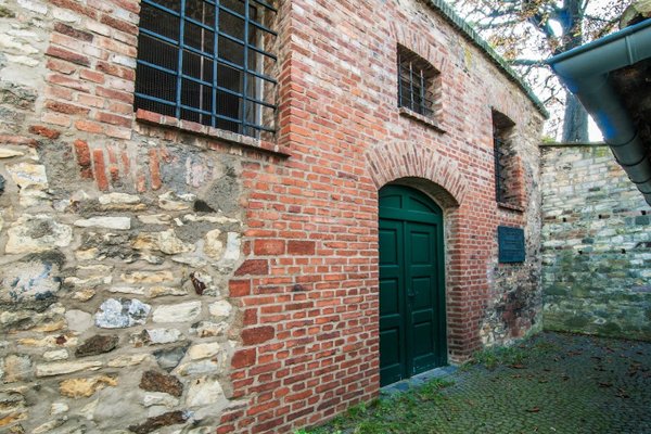 Kostel Stětí sv. Jana Křtitele@Národní kulturní památka Vyšehrad - náhled 2