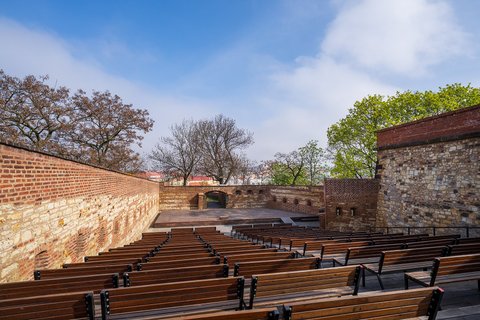 Národní kulturní památka Vyšehrad - Letní scéna na Vyšehradě - náhled 3