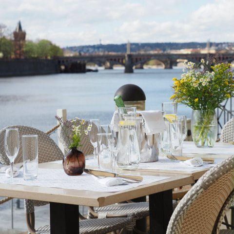 Občanská plovárna - Venkovní terasy - náhled 7