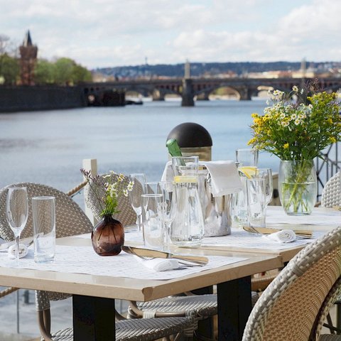 Občanská plovárna - Venkovní terasy - náhled 24