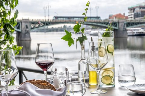 Občanská plovárna - Venkovní terasy - náhled 29