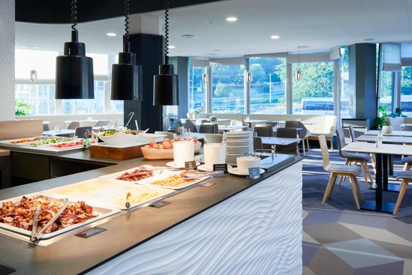 OREA Hotel Pyramida Praha **** - náhled 5