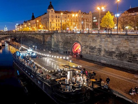 Port Lounge Bar Prague - náhled 3
