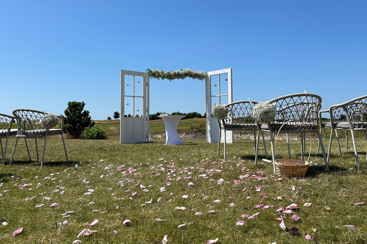 Venkovní prostory@Prague City Golf Vinoř - obrázek 1