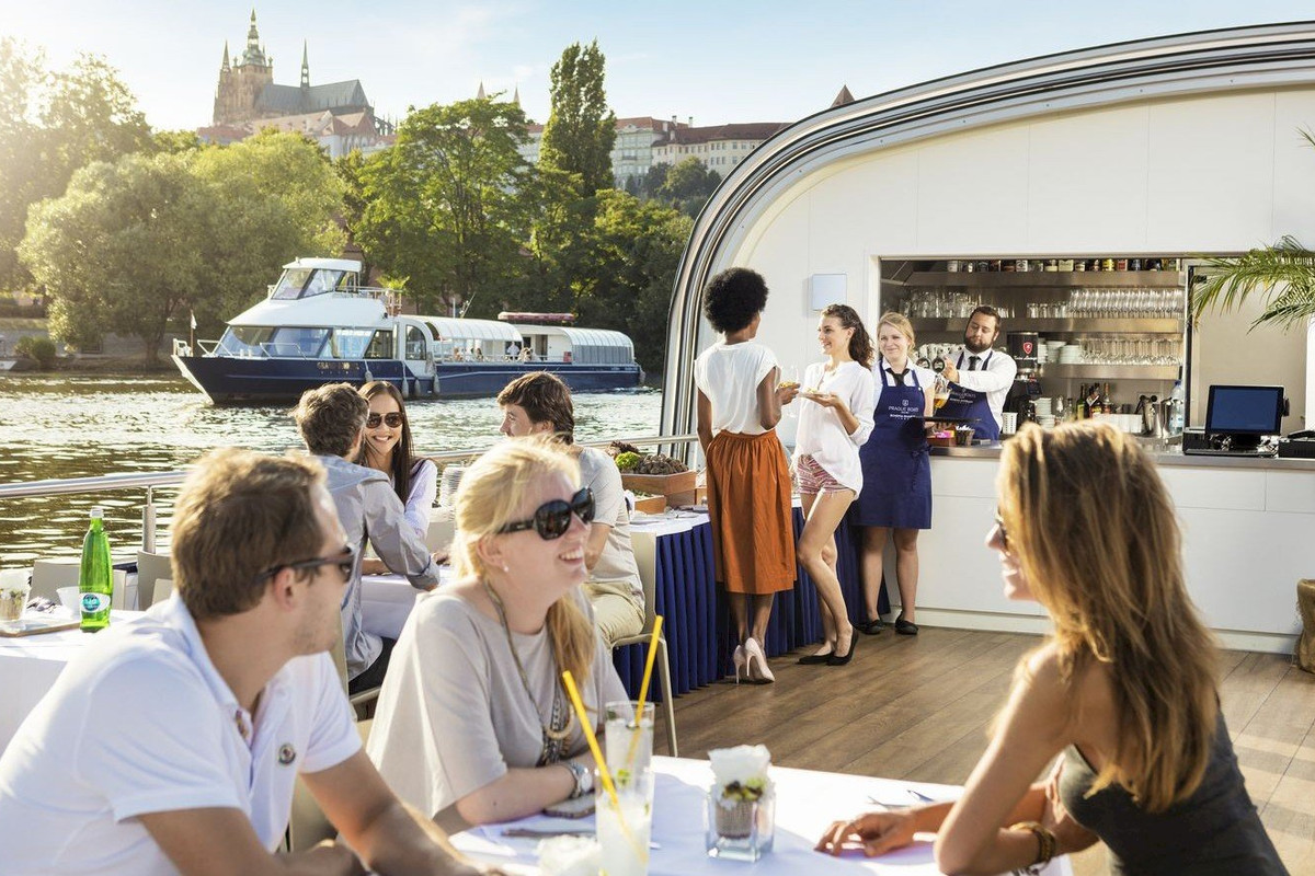 Prosklené lodě PRAGUE BOATS - obrázek 1
