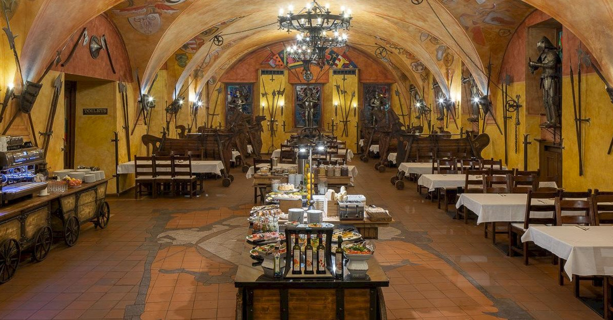 Pytloun Old Armoury Hotel Prague - obrázek 1