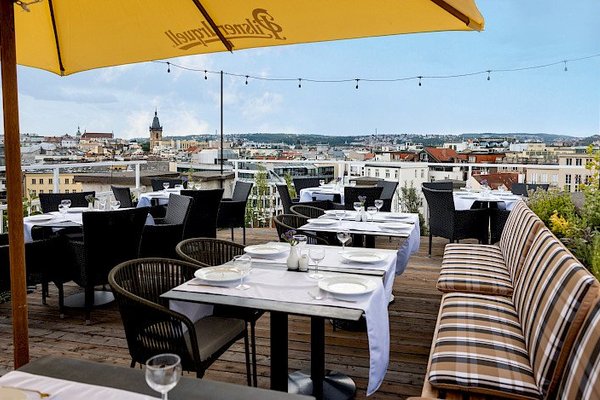 Pytloun Sky Bar & Restaurant Prague - náhled 3