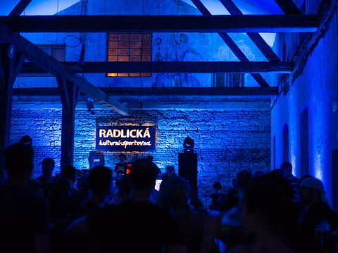 Radlická Kulturní Sportovna - náhled 30