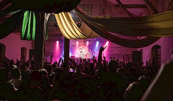 Hlavní budova Radlické@Radlická Kulturní Sportovna - náhled 8