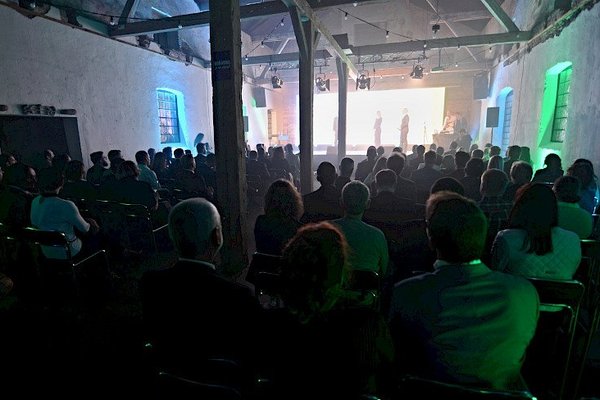 Hlavní budova Radlické@Radlická Kulturní Sportovna - náhled 13