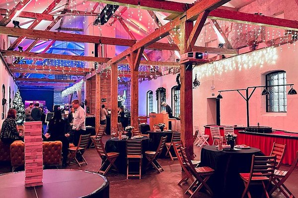 Hlavní budova Radlické@Radlická Kulturní Sportovna - náhled 14