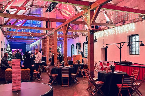 Hlavní budova Radlické@Radlická Kulturní Sportovna - náhled 27