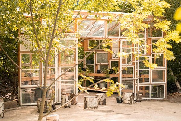 Komunitní zahrada a skleník@Radlická Kulturní Sportovna - náhled 2