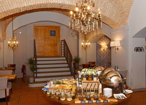 Restaurace Chateau Ctěnice - náhled 22