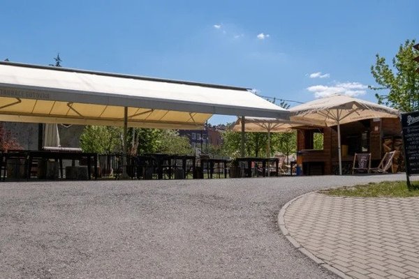 Grill & Chill zahrádka@Restaurace & areál Gutovka - náhled 1