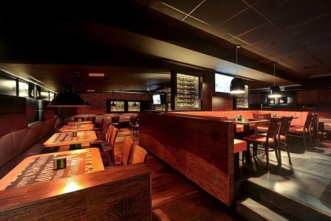 Restaurace Potrefená husa Albertov - náhled 2