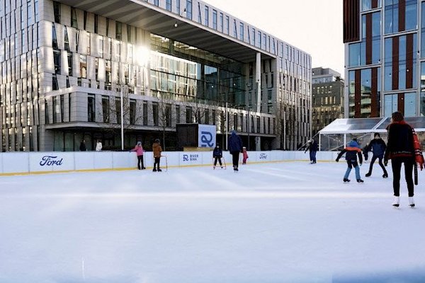 River Rink - Kluziště Karlín - náhled 3