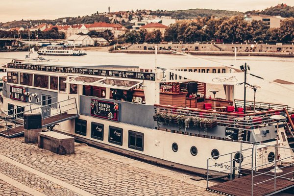 Riverside Bar - náhled 3