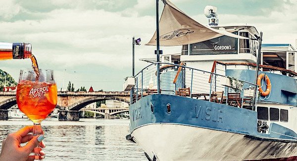 Riverside Bar - náhled 17