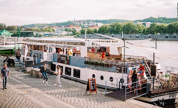 Riverside Bar - náhled 20