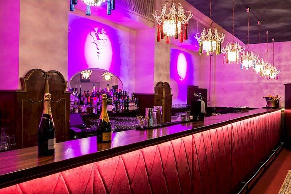 ROYAL Theatre & Club - náhled 22