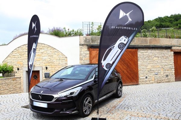 Salabka restaurace & vinařství v Praze - náhled 26