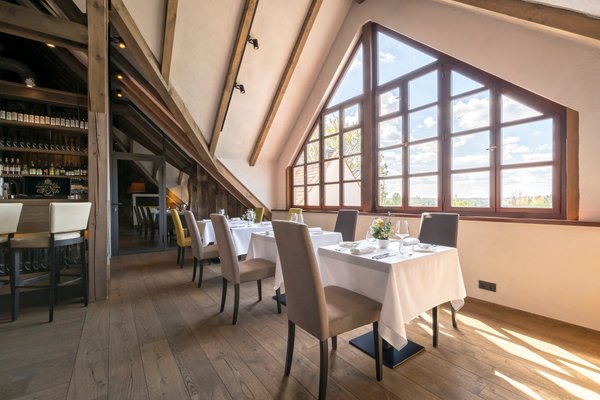 Salabka – restaurace & vinařství - náhled 2