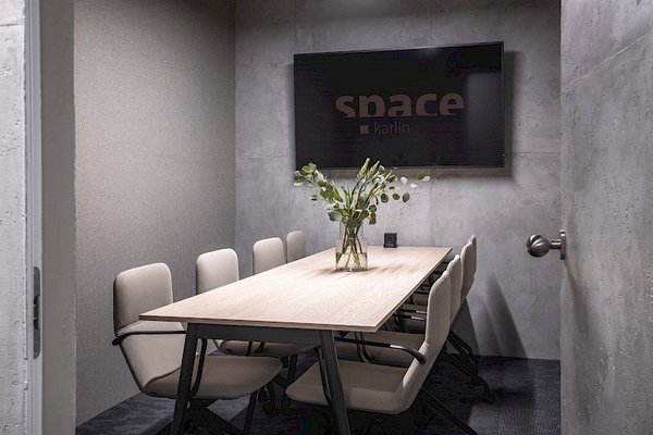 Space Cafe & Events Karlín - náhled 14