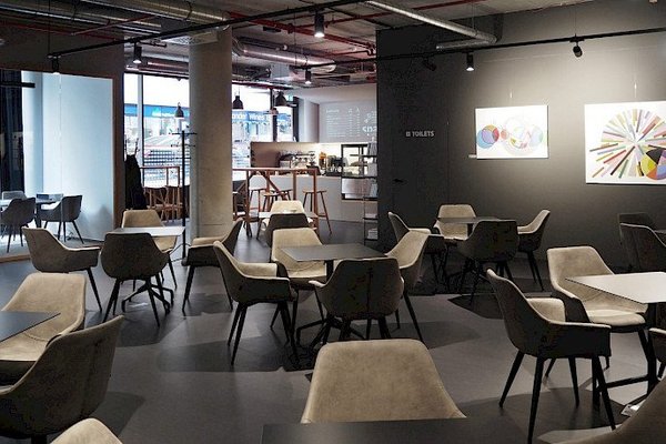 Space Café & Hub Smíchov - náhled 5