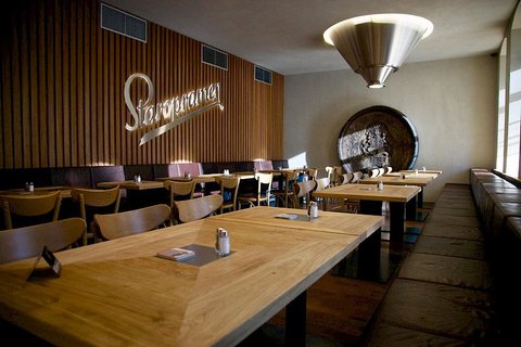 Pivovar Staropramen - Restaurace Potrefená husa Na Verandách - náhled 3