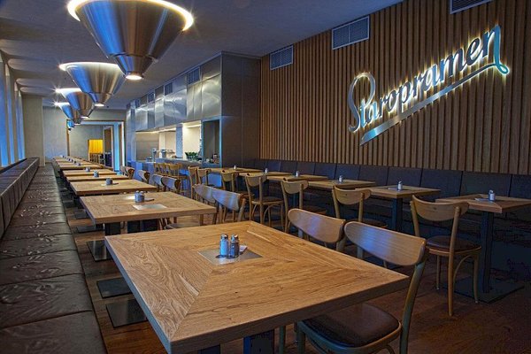 Restaurace Potrefená husa Na Verandách@Pivovar Staropramen - náhled 6