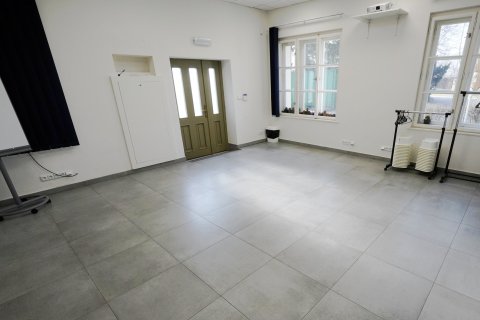 Štefánikova hvězdárna - Seminární místnost - náhled 23