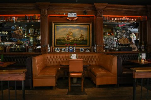 The Dutch Pub - náhled 11