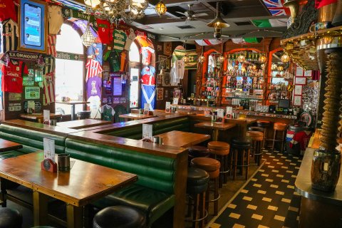 The Dutch Pub - náhled 14
