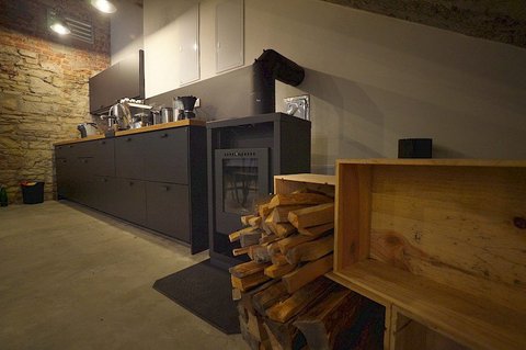 Truhlárna - náhled 17