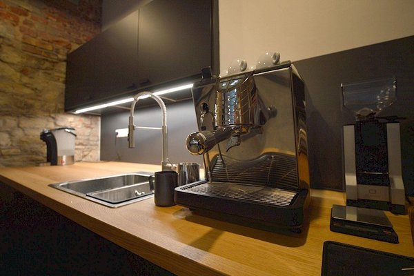 Truhlárna - náhled 20