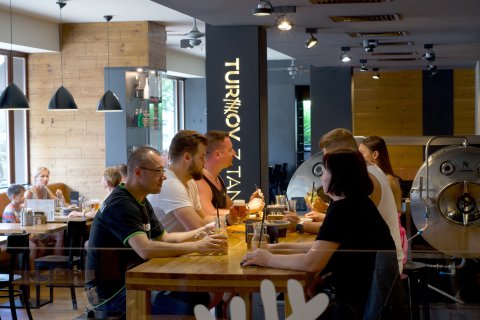 Turnovská pivnice Vršovice