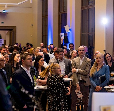 Turquoise Prague - Sály v muzeu - náhled 6