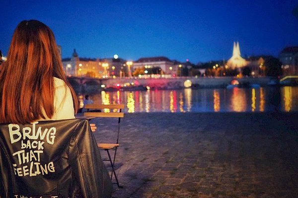 U jednoho stolu - náhled 8