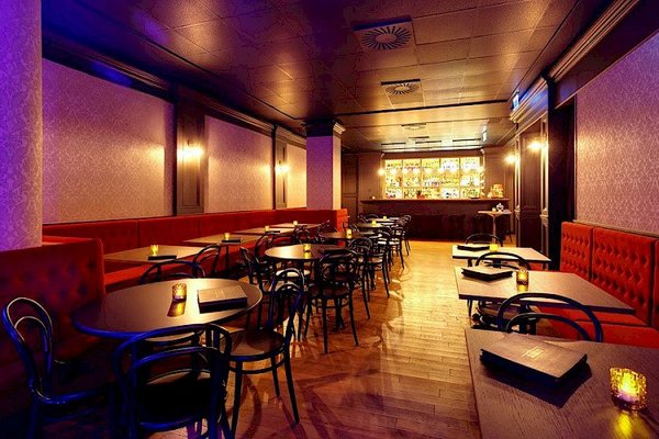 U Staré Paní Jazz & Cocktail Club - náhled 6