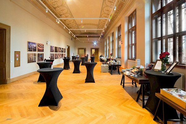 Uměleckoprůmyslové museum v Praze - náhled 17