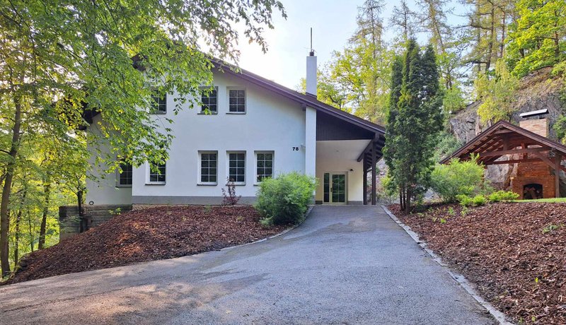 V Mejtě - obrázek 1