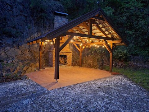 V Mejtě - náhled 16