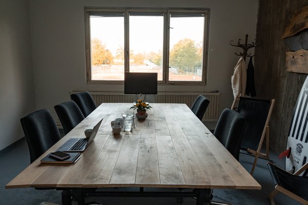 Co-work studio v loděnici@Vlny Štvanice - náhled 2