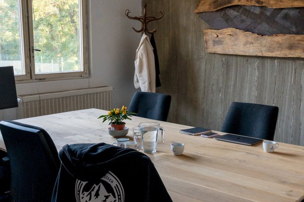 Co-work studio v loděnici@Vlny Štvanice - náhled 3