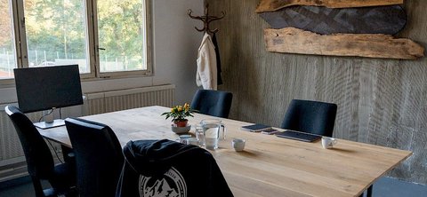 Vlny Štvanice - Co-work studio v loděnici - náhled 7