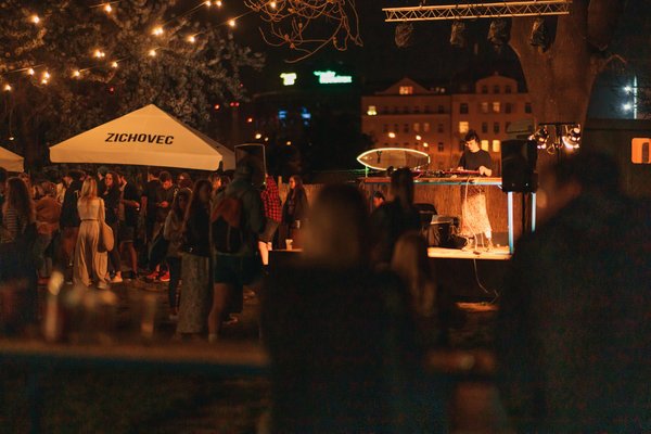 Venkovní sportovní prostory@Vlny Štvanice - náhled 1