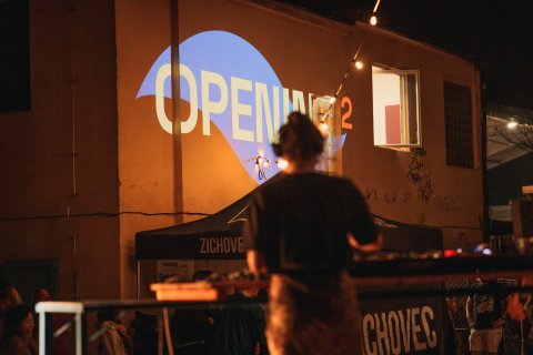 Vlny Štvanice - Venkovní sportovní prostory - náhled 2