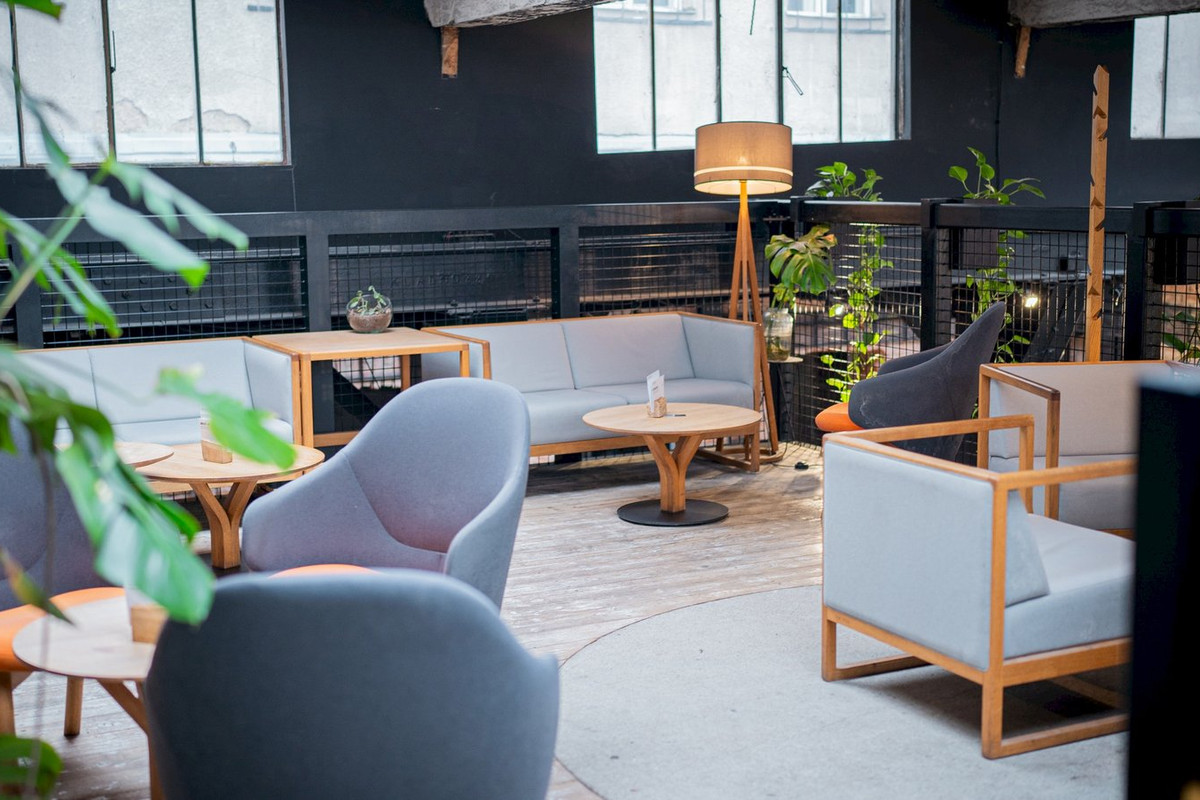 Glo Lounge@VNITROBLOCK - obrázek 1